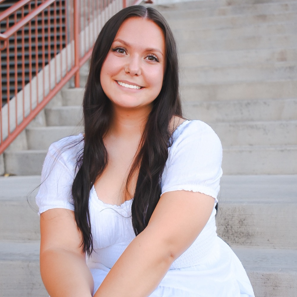 Meet your Posher, Lauren